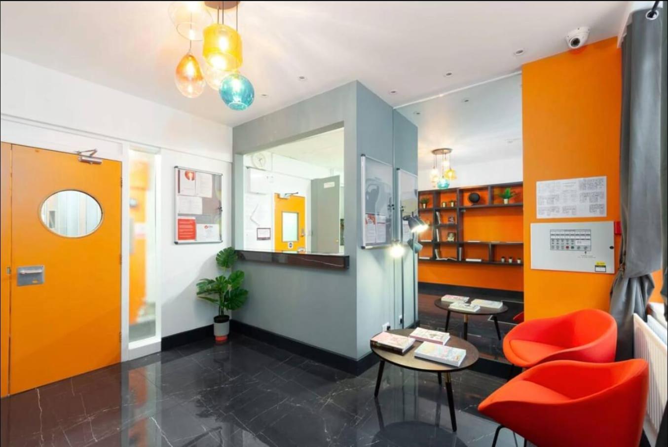 Spacious Room With Shared Facilities Londyn Zewnętrze zdjęcie