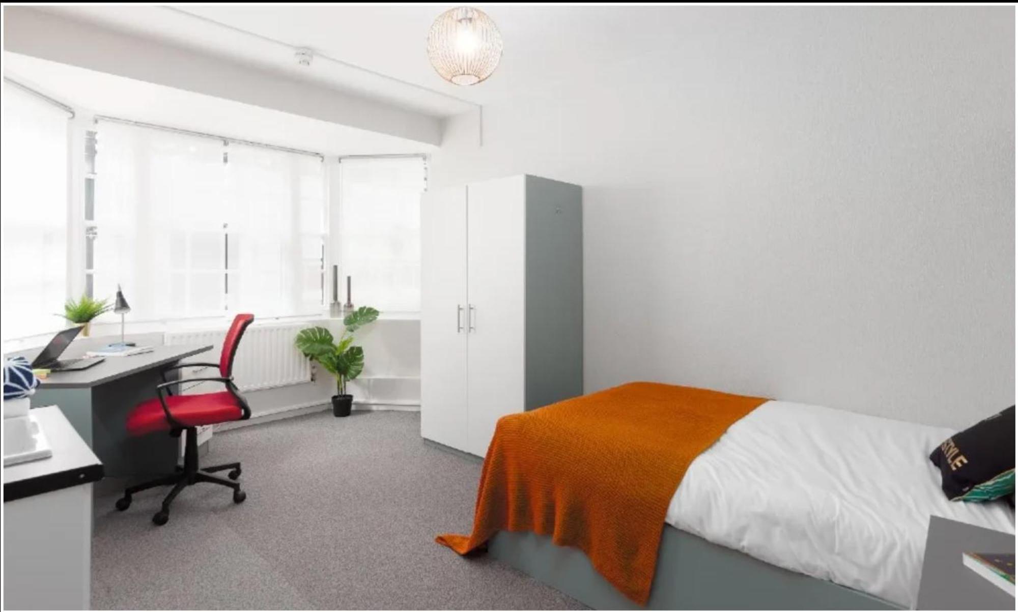 Spacious Room With Shared Facilities Londyn Zewnętrze zdjęcie