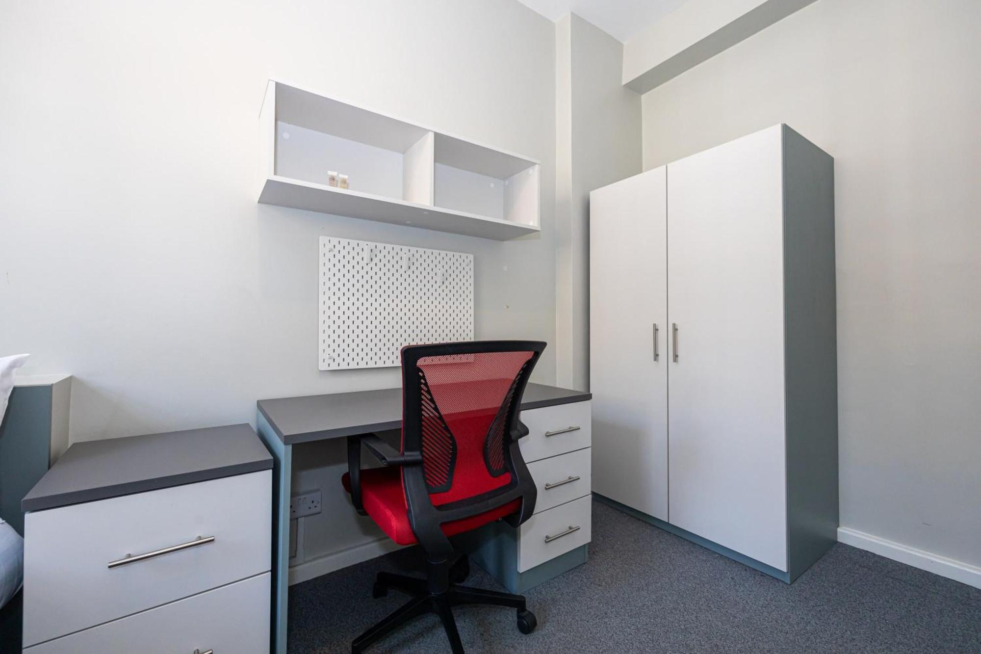 Spacious Room With Shared Facilities Londyn Zewnętrze zdjęcie