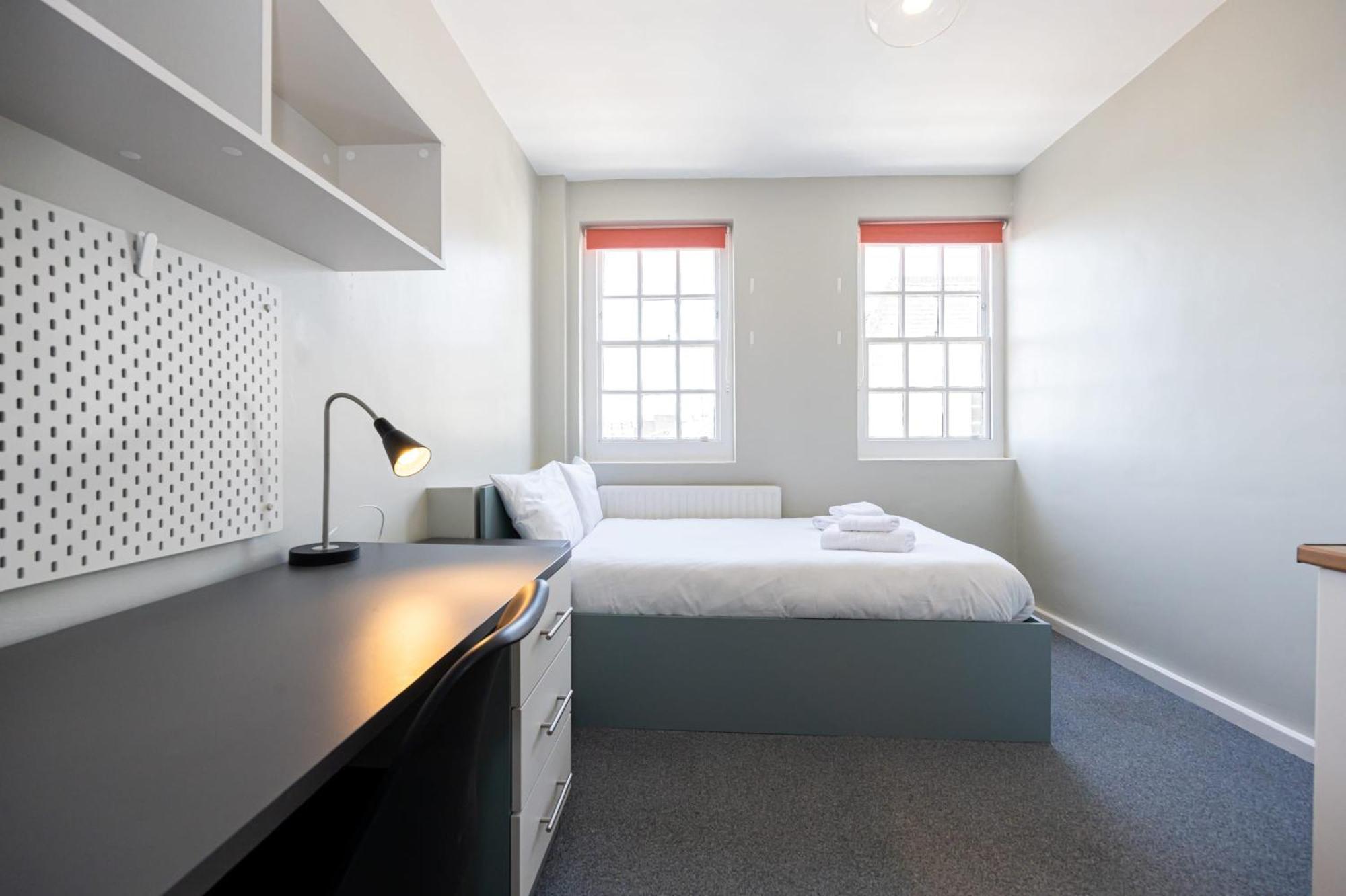 Spacious Room With Shared Facilities Londyn Zewnętrze zdjęcie